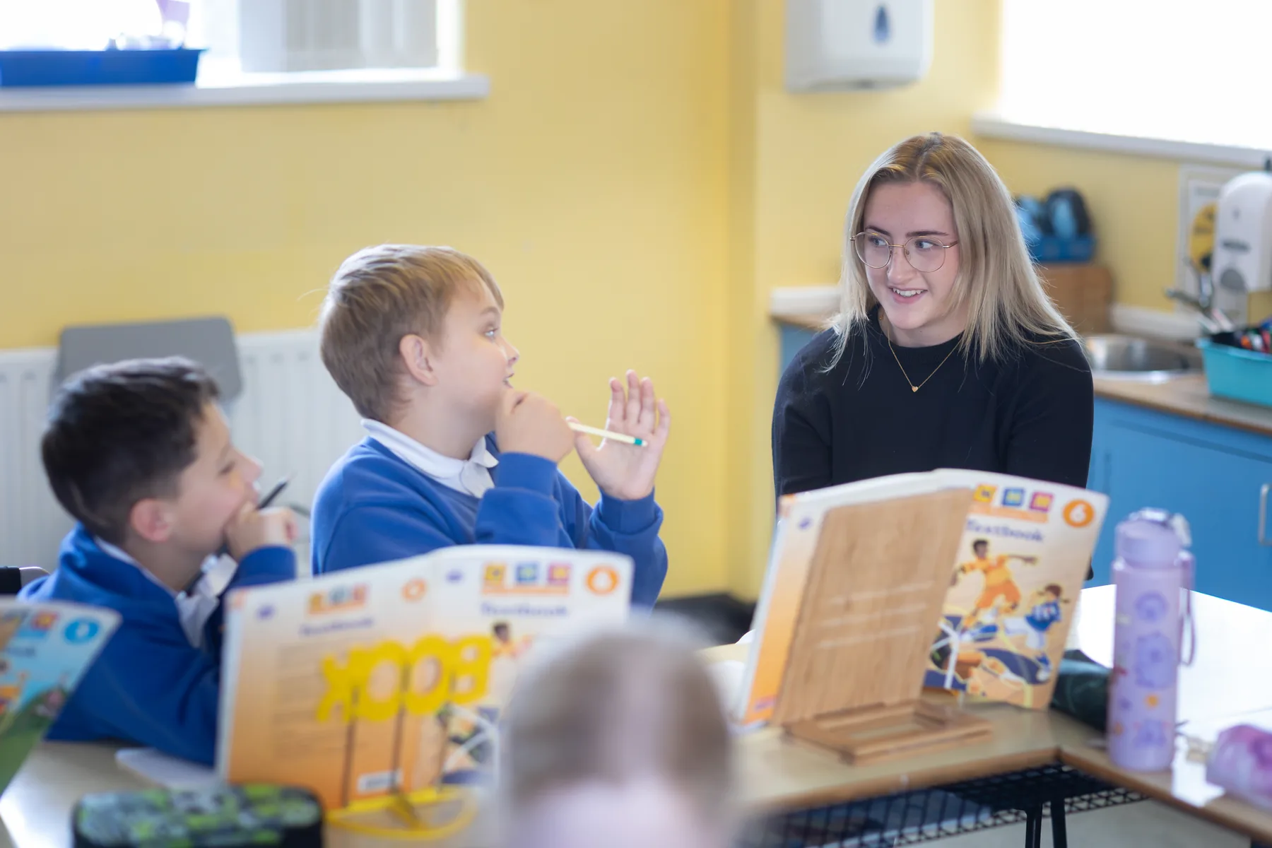 A lively shared reading activity in class